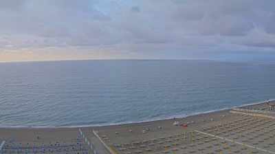 immagine della webcam nei dintorni di Finale Marina: webcam Finale Pia