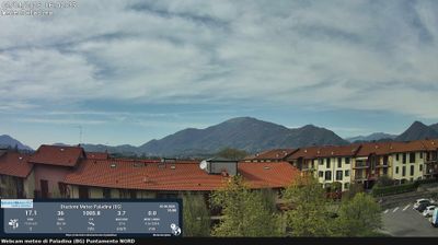 immagine della webcam nei dintorni di Palazzago: webcam Valbrembo