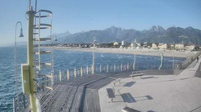 immagine della webcam nei dintorni di Marina Di Pietrasanta: webcam Tonfano
