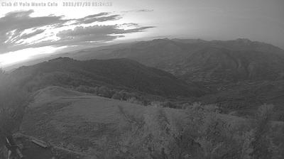 immagine della webcam nei dintorni di Monte Giogo: webcam Schia Monte Caio
