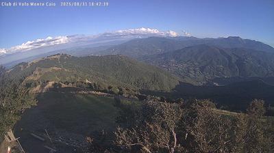 immagine della webcam nei dintorni di Corniglio: webcam Schia Monte Caio