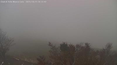 immagine della webcam nei dintorni di Terenzo: webcam Schia Monte Caio