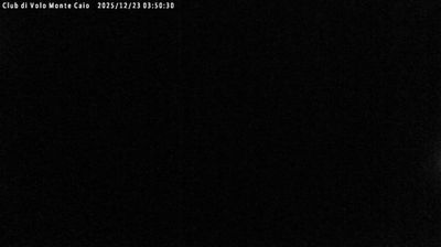 immagine della webcam nei dintorni di Tizzano Val Parma: webcam Schia Monte Caio