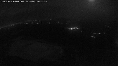 immagine della webcam nei dintorni di Tizzano Val Parma: webcam Schia Monte Caio