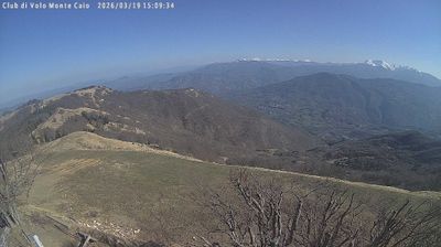 immagine della webcam nei dintorni di Fornovo di Taro: webcam Schia Monte Caio