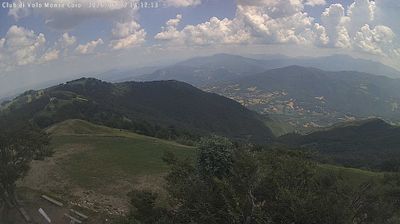 immagine della webcam nei dintorni di Langhirano: webcam Schia Monte Caio