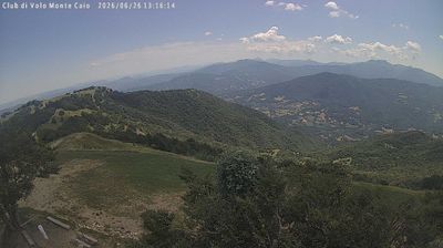 immagine della webcam nei dintorni di Felino: webcam Schia Monte Caio