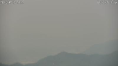 immagine della webcam nei dintorni di San Bartolomeo al Mare: webcam Chiusanico