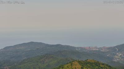 immagine della webcam nei dintorni di Vallecrosia: webcam Chiusanico