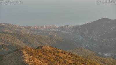 immagine della webcam nei dintorni di Dolceacqua: webcam Chiusanico