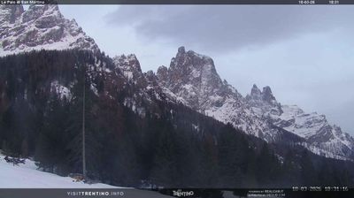 immagine della webcam nei dintorni di Bellamonte: webcam Pale di San Martino