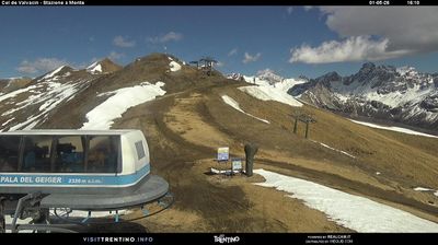 immagine della webcam nei dintorni di Penia di Canazei: webcam Pozza di Fassa