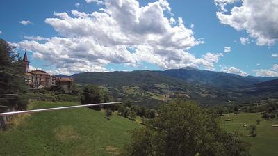 immagine della webcam nei dintorni di Canevare di Fanano: webcam Piane di Mocogno
