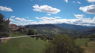 immagine della webcam nei dintorni di Passo del Lupo: webcam Piane di Mocogno