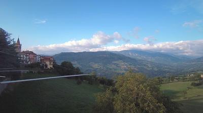 immagine della webcam nei dintorni di Piandelagotti: webcam Piane di Mocogno