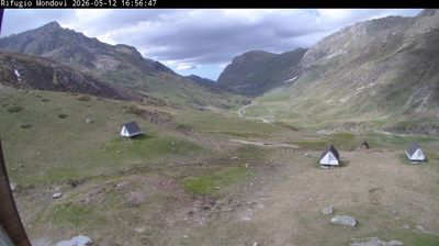 immagine della webcam nei dintorni di Prato Nevoso: webcam Cima Durand