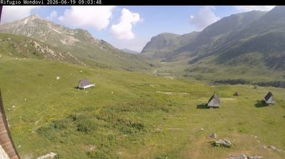 immagine della webcam nei dintorni di Monesi di Triora: webcam Cima Durand