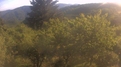 immagine della webcam nei dintorni di Brallo di Pregola: webcam Cabella Ligure