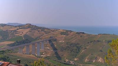 immagine della webcam nei dintorni di Santa Filomena: webcam Foggetta