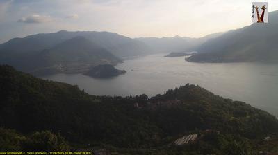 immagine della webcam nei dintorni di Mandello del Lario: webcam Perledo