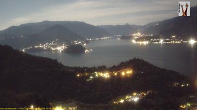 immagine della webcam nei dintorni di Sant'Abbondio: webcam Perledo