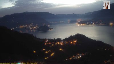 immagine della webcam nei dintorni di Casasco d'Intelvi: webcam Perledo