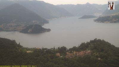 immagine della webcam nei dintorni di Piani di Bobbio: webcam Perledo