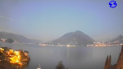 immagine della webcam nei dintorni di Menaggio: webcam Varenna