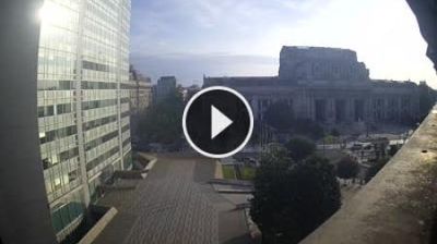 immagine della webcam nei dintorni di Milano: webcam Milano Stazione Centrale