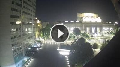 immagine della webcam nei dintorni di Milano Porta Nuova: webcam Milano Stazione Centrale