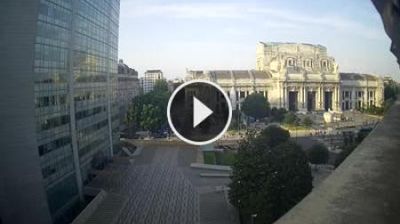 immagine della webcam nei dintorni di Rho: webcam Milano Stazione Centrale