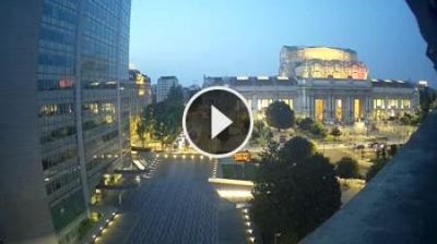 immagine della webcam nei dintorni di Milano Grigioni: webcam Milano Stazione Centrale