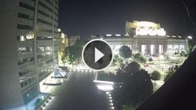 immagine della webcam nei dintorni di Milano Centro Storico: webcam Milano Stazione Centrale