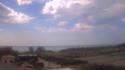 immagine della webcam nei dintorni di Marina Di Castagneto: webcam Vada