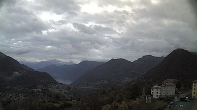 immagine della webcam nei dintorni di Brunate: webcam Casasco d'Intelvi