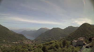 immagine della webcam nei dintorni di Cuasso al Monte: webcam Casasco d'Intelvi