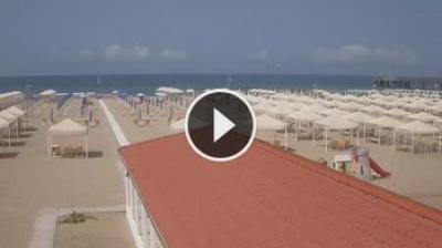 immagine della webcam nei dintorni di Marina Di Massa: webcam Tonfano
