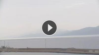 immagine della webcam nei dintorni di Faro Superiore: webcam Reggio Calabria