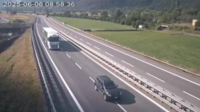 immagine della webcam nei dintorni di Donnas: webcam Issogne