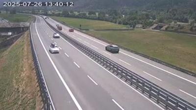immagine della webcam nei dintorni di Chamois: webcam Issogne