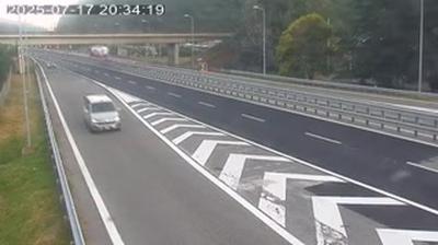 immagine della webcam nei dintorni di Traversella: webcam Donnas