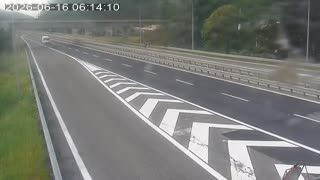 immagine della webcam nei dintorni di Traversella: webcam Donnas