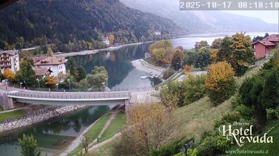 immagine della webcam nei dintorni di San Lorenzo in Banale: webcam Molveno