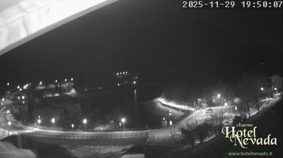immagine della webcam nei dintorni di Monte Spinale: webcam Molveno