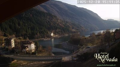 immagine della webcam nei dintorni di Monte Bondone: webcam Molveno