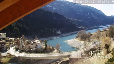 immagine della webcam nei dintorni di Fai della Paganella: webcam Molveno