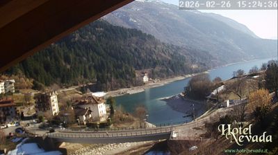 immagine della webcam nei dintorni di Marilleva: webcam Molveno