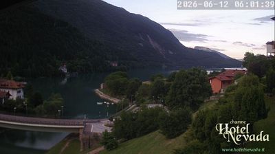 immagine della webcam nei dintorni di San Lorenzo in Banale: webcam Molveno