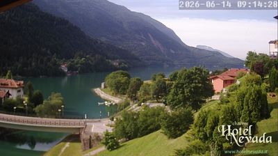 immagine della webcam nei dintorni di Fai della Paganella: webcam Molveno