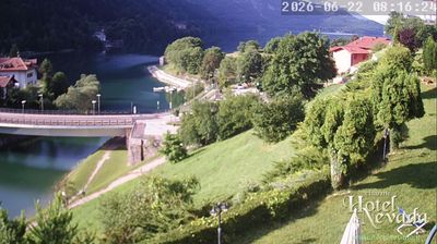 immagine della webcam nei dintorni di San Lorenzo in Banale: webcam Molveno